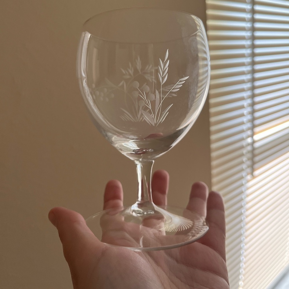 Fine Arts Wildflower Water Goblet Set - Picture 2 of 7